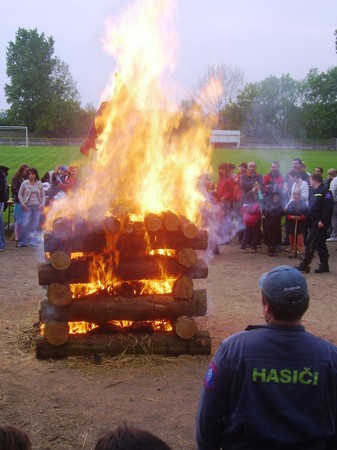 Pálení čarodějnic